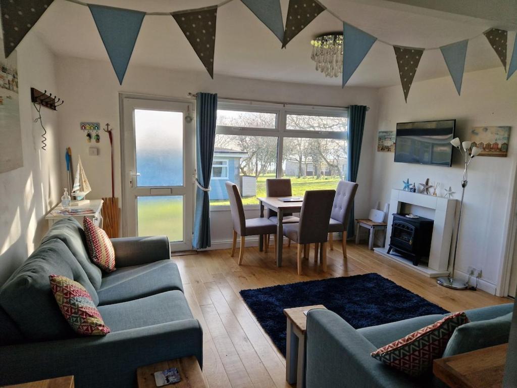 Caldon Holiday Chalet Sleeps 4 In Dartmouth Wifi Electric Inc Pet Friendly Eksteriør billede