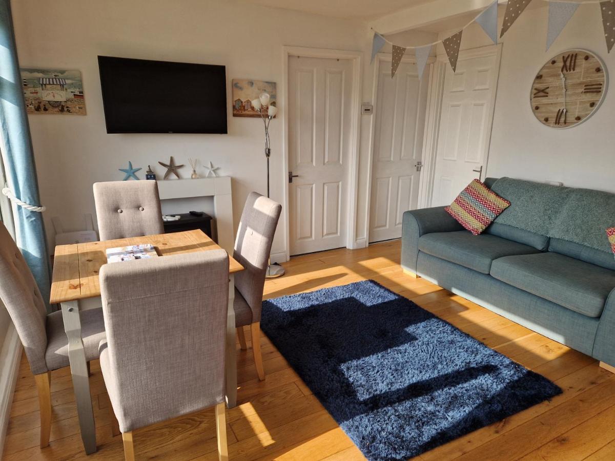Caldon Holiday Chalet Sleeps 4 In Dartmouth Wifi Electric Inc Pet Friendly Eksteriør billede